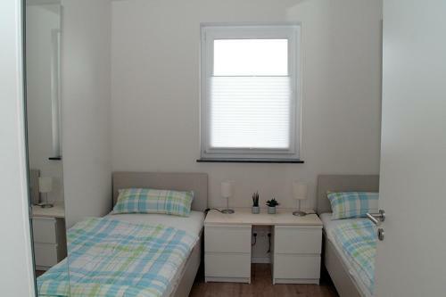 Apartamento Ferienwohnungen Pellenzblick - Wohnen Auf Zeit -