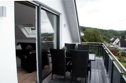 Apartamento Ferienwohnungen Pellenzblick - Wohnen Auf Zeit -