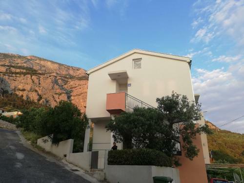 Apartman Karlo