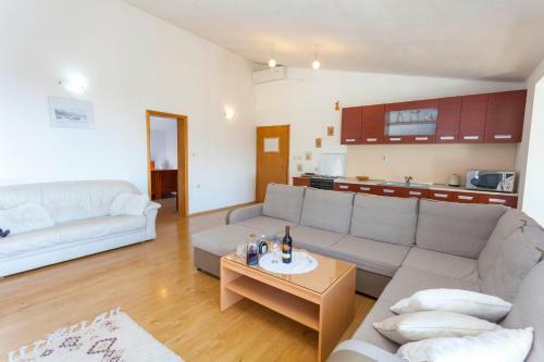 Beach Apartment Puharic