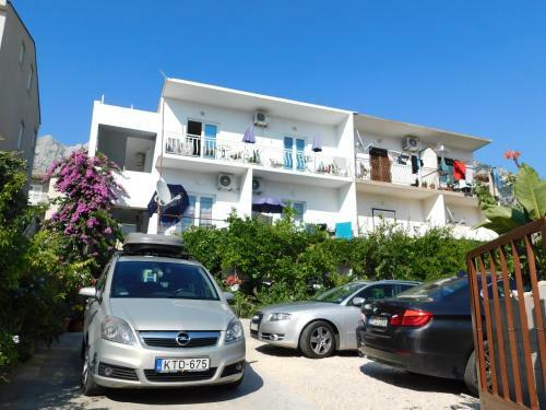 Jacky Apartments