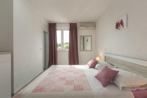Apartments Jure