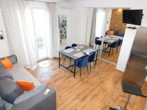 Jacky Apartment / Sea View