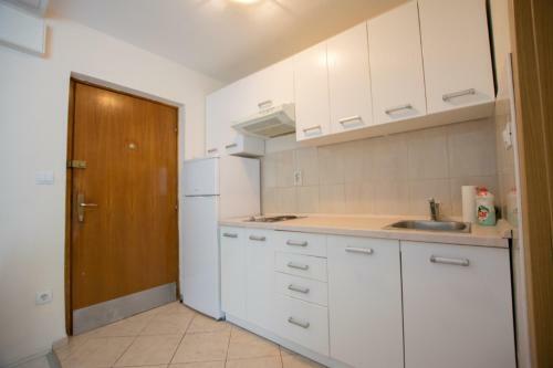 Modern Apartment Best Location