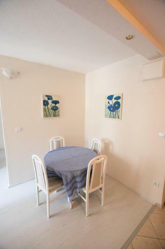 Modern Apartment Best Location