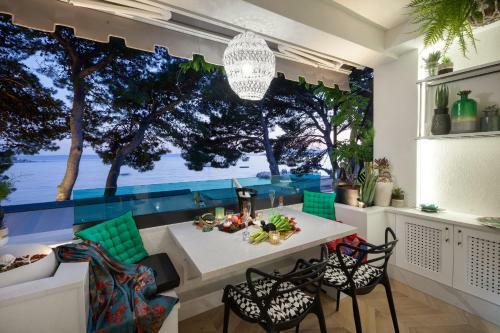Boutique Apartment Hedonist
