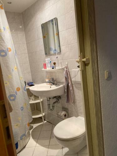 Hostal Pension Tom�s H�tte