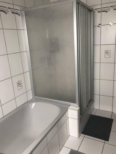 Hostal Gaestehaus Savo