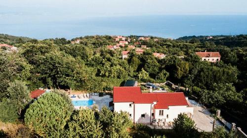 Domizil Opatija A&n, Villa Mit Pool, Sauna U Gro�em Garten