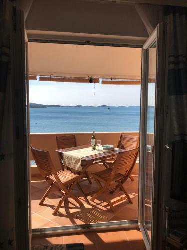 Apartmani Mei? Pirovac