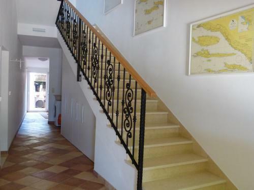 Apartmani Mei? Pirovac
