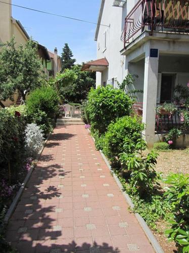 Apartments With A Parking Space Pakostane, Biograd - 18373