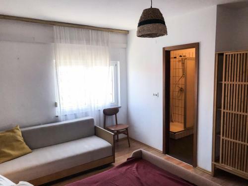 Hostal Lukenda Rooms