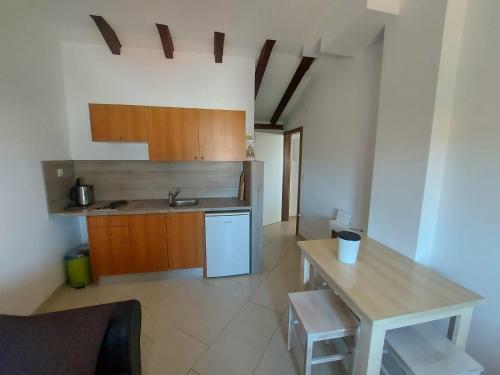 Apartments Bo?ena