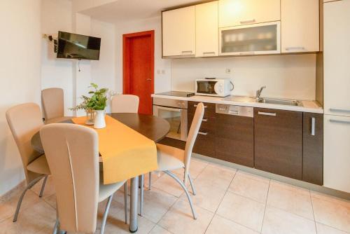 Apartments Jadra