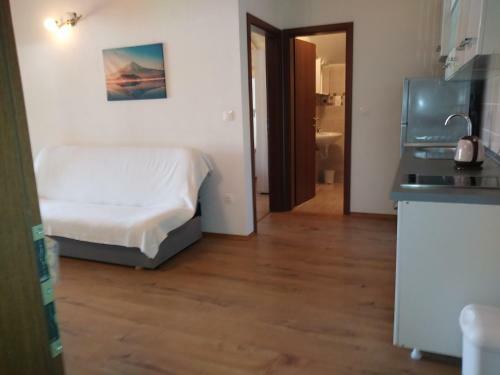 Nives Apartmani
