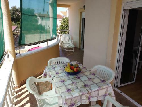 Nives Apartmani