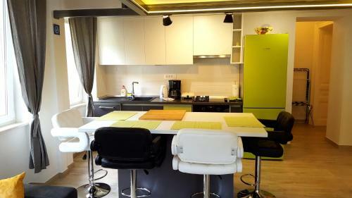 Studio Apartment Vanna - 1st Row To The Sea