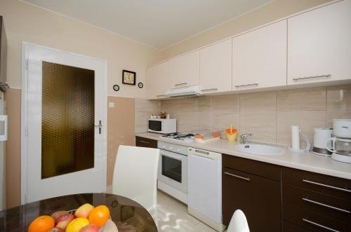 Apartment Bo?i?