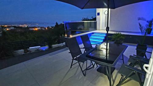 Villa Jacuzzi Two Apartments
