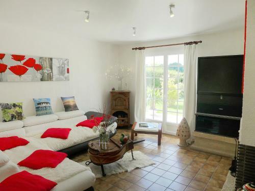 Holiday Home R Gd Communal Ludon Medoc