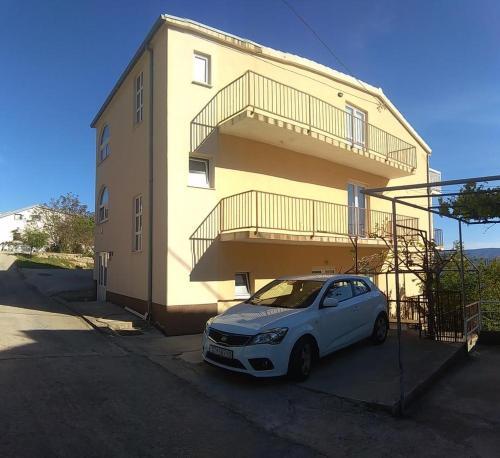 Apartments With A Parking Space Stanici, Omis - 12158