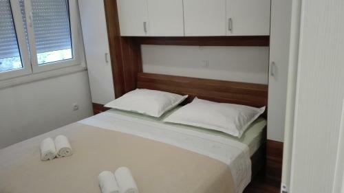 Pere Apartment