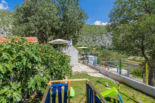 Villa Jj