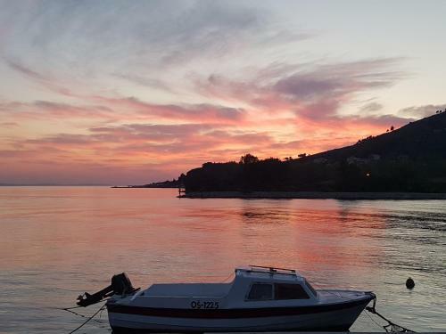 Apartamento Omi? Cetina