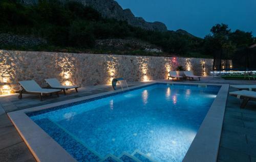 Omis Luxury Stone Apartment
