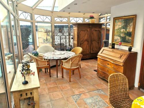 Apartamento Konstanzer Bergblick Mit Wintergarten