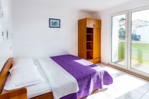 Hostal Aga Beach Suites