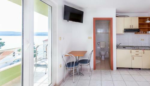 Hostal Aga Beach Suites