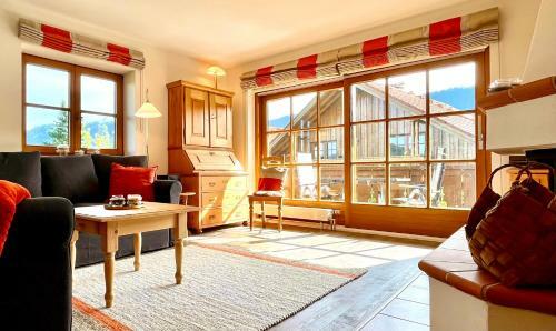 Apartamento Wundersch�ne Wohnung Mit Balkon Und Blick Auf Die Alpen