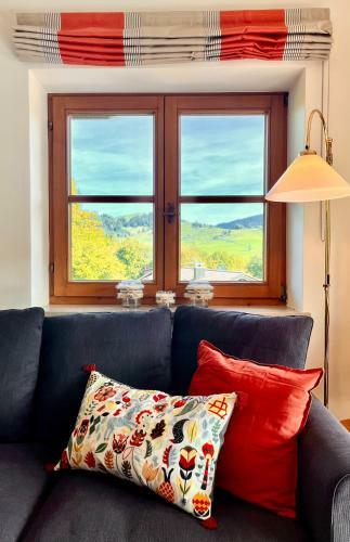Apartamento Wundersch�ne Wohnung Mit Balkon Und Blick Auf Die Alpen