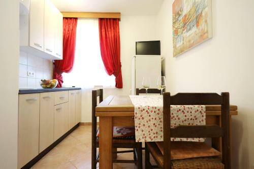Hostal Apartmani "jadran"