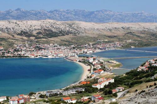 Seaside Apartments With A Swimming Pool Pag - 17752