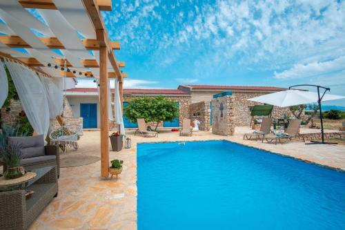 Opg Pelej? - Holiday House Powered By Solar Energy