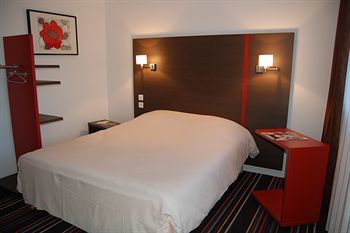 Hotel Ibis Styles Segre