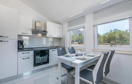 Apartamento Pansion Dujmovi? 2