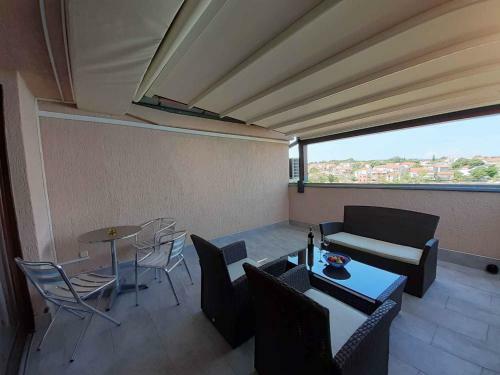 Apartment In Malinska - Insel Krk 42214
