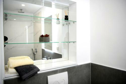 Hostal Apartments Mary