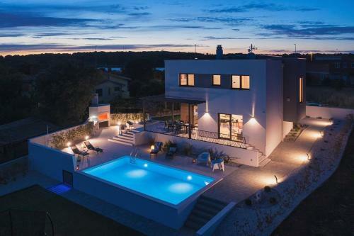 Villa Joy
