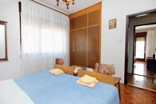 Apartments With Wifi Novi Vinodolski - 5583