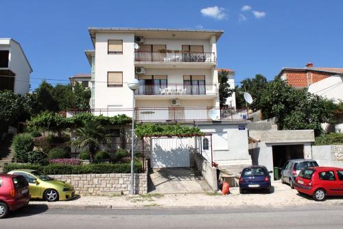 Apartments With Wifi Novi Vinodolski - 5583
