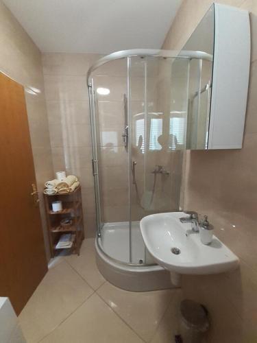 Apartment Novi Vinodolski 15412a