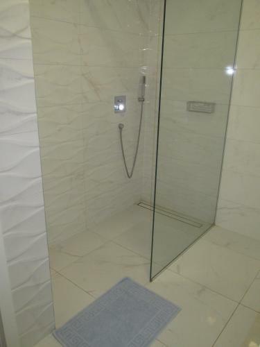 Apartamento Novi Lux