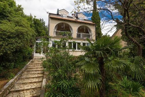 Apartamento App House Lea Renovated In 2021