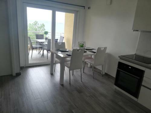 Apartamento Novi Lux