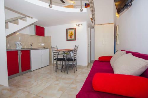 Apartments Lara